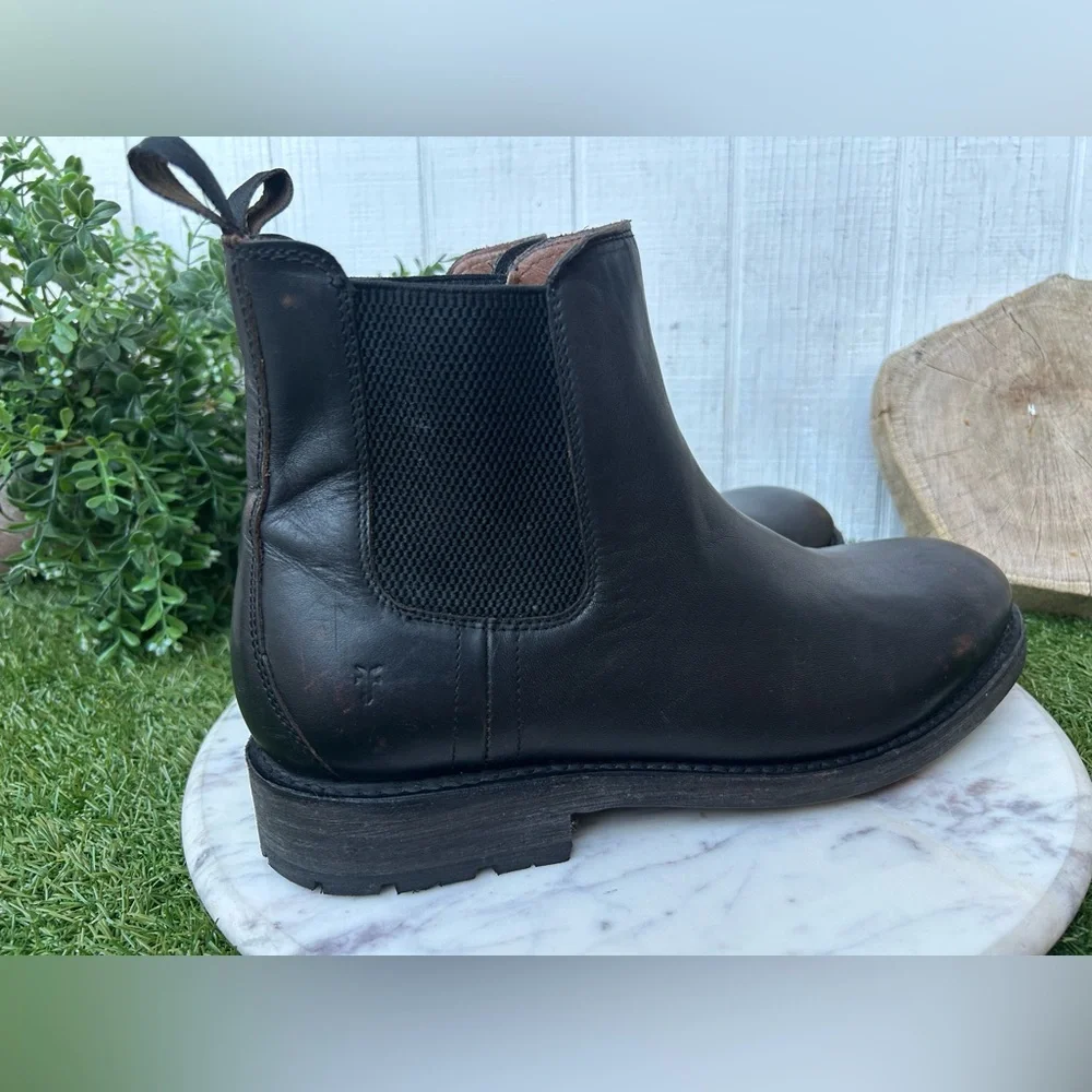 FRYE Tyler Flex Chelsea $268 men size 10 new Color: Antique Black